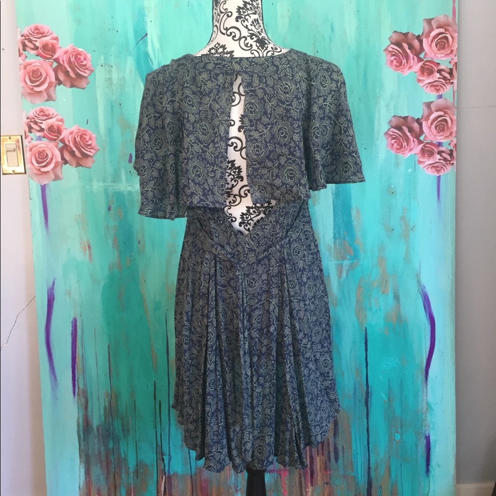 Sundress - Picture 4 of 4
